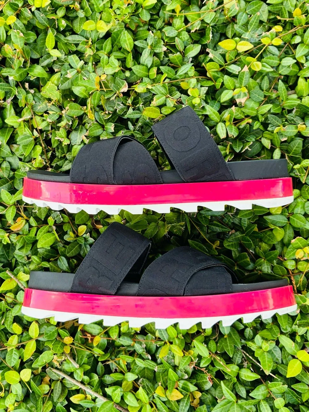 SOREL Womens Roaming Sport Slide Sandal Size 9.5 Black Punch Pink Cross Band